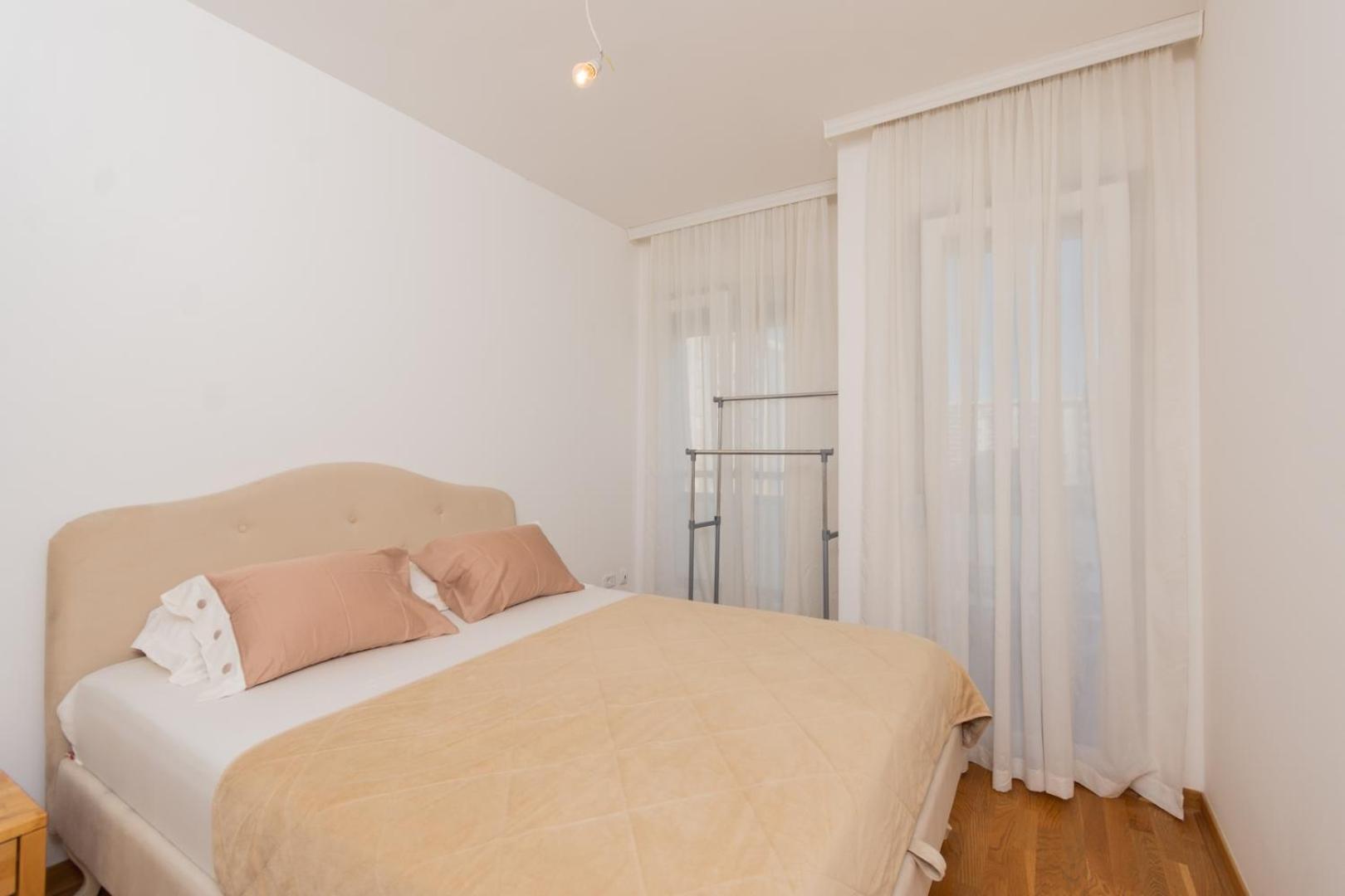 Lux City Apartment With Parking Podgorica Esterno foto